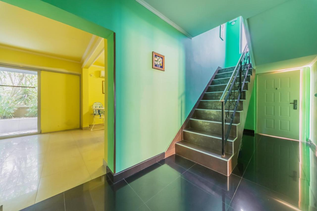 Villa Тиват Екстер'єр фото
